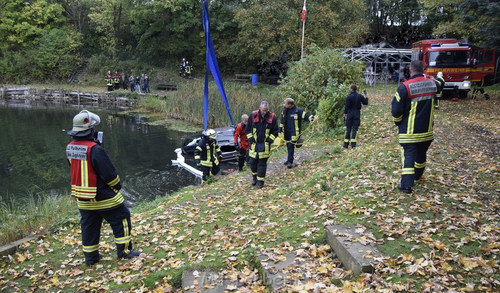 Einsatz BF Koeln PKW im See Koeln Esch P093.JPG - Miklos Laubert